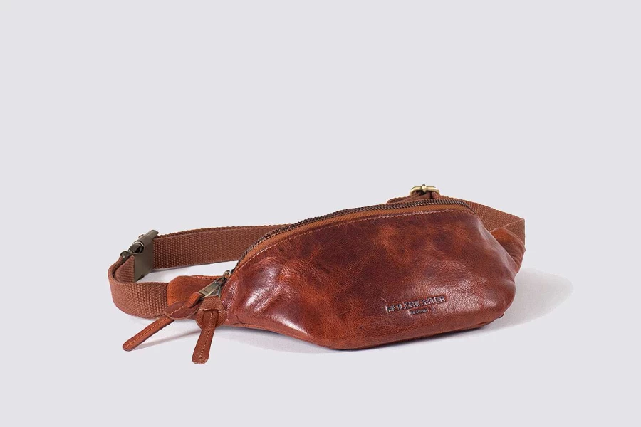 HOLZRICHTER Women's Bum Bag No 1-1 (M) - Stylish Waist Pack for Women
