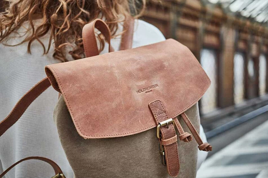 HOLZRICHTER Women's Backpack No. 2-1 (M) - Stylish & Functional Daypack for Women