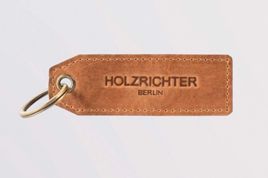 HOLZRICHTER Men's Premium Keychain No.1 - Durable Metal Key Ring for Everyday Carry