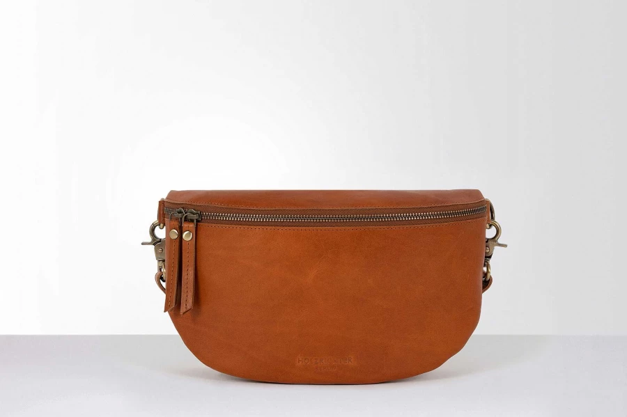 HOLZRICHTER Women's Leather Bum Bag No 2-2 (L) - Stylish Crossbody Waist Bag for Women