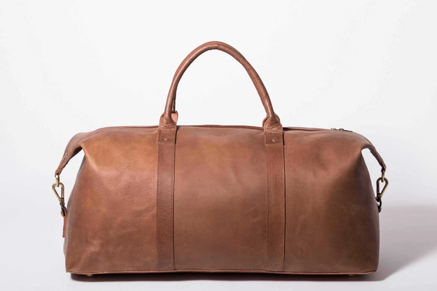 HOLZRICHTER Women's Weekender Travel Bag No 12-1 (L) with Matching Toiletry Bag No 3-1 (L)
