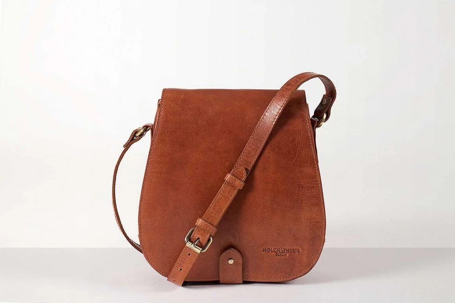 HOLZRICHTER Women's Leather Shoulder Bag with Matching Wallet Set - No 5-1 (M) & No 4-7