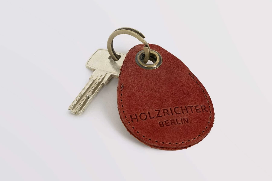 HOLZRICHTER AirTag Case for Men - Premium Protective Cover for Apple AirTag (Model No 2-1)